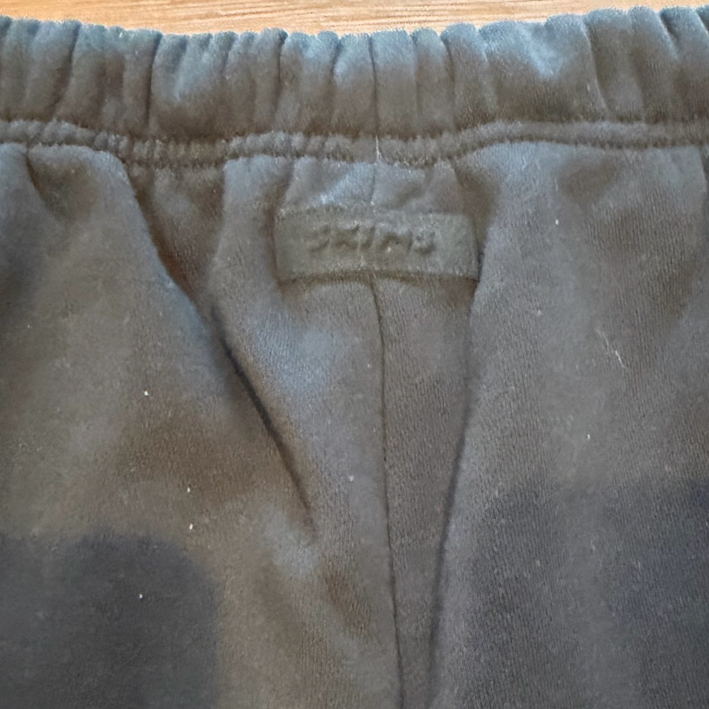 SKIMS Men's Fleece Straight Leg Sweatpants NWT - Picture 7 of 7